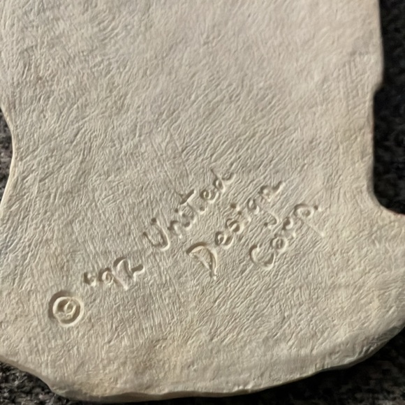 Itty-bitty Christmas, angel ivory and tambourine- - Picture 4 of 7